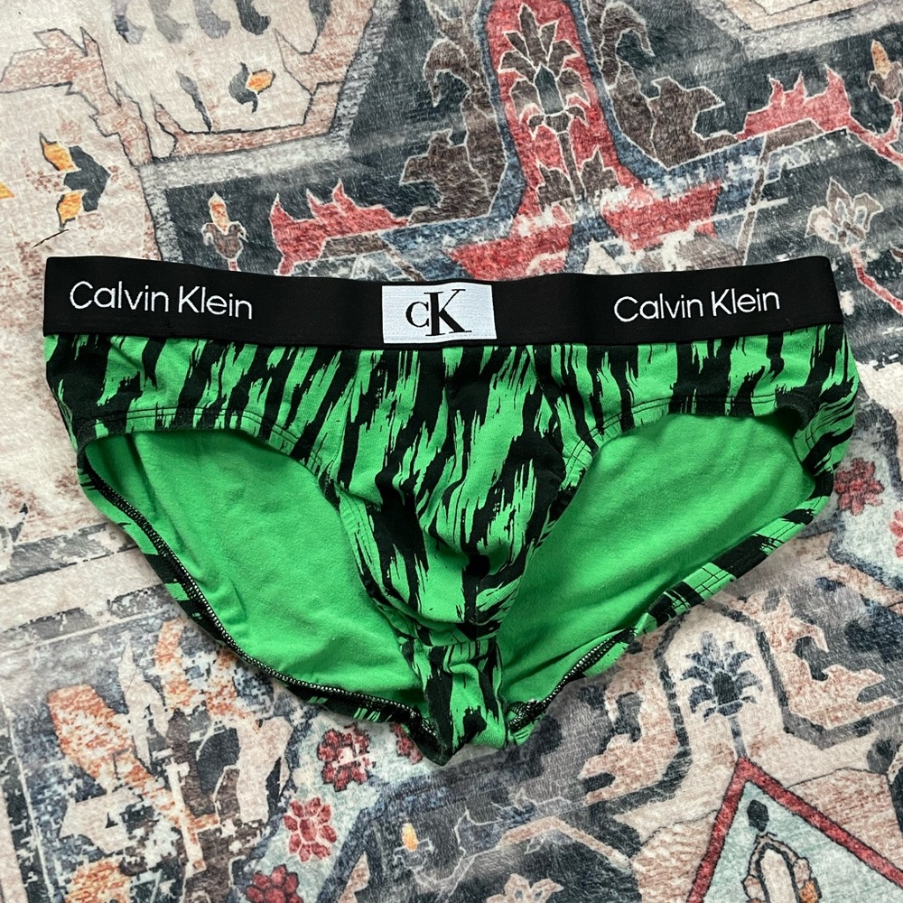 Calvin Klein 1996 animal print medium briefs